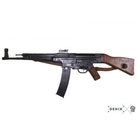 Réplique décorative Denix Sturmgewehr 44  Chez DEVILLE ARMORY. Votre armurerie en ligne.