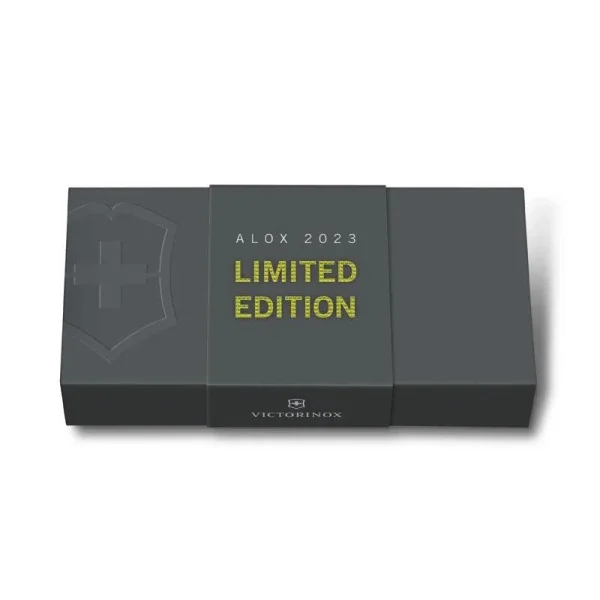 VICTORINOX HUNTER PRO ELECTRIC YELLOW - EDITION LIMITEE 2023