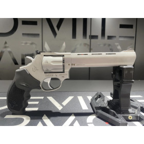 Revolver Taurus Tracker 970 6''1/2 Gris mat 22Lr  Chez DEVILLE ARMORY. Votre armurerie en ligne.