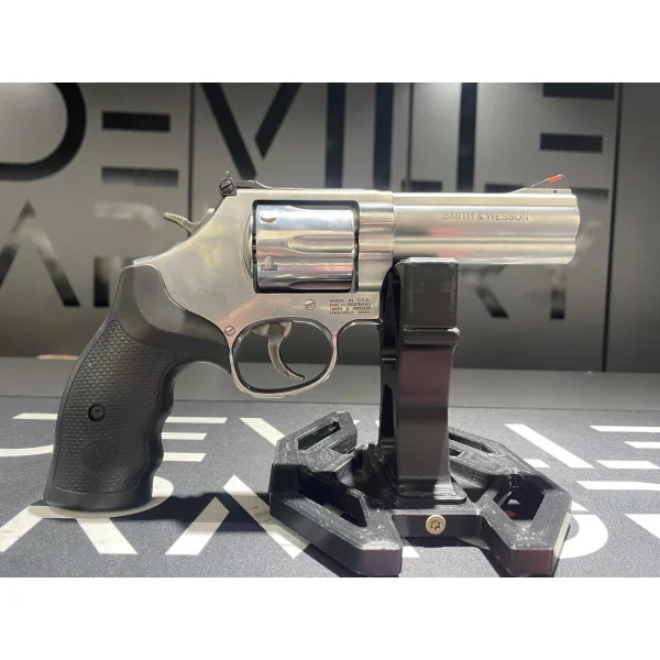 Revolver Smith & Wesson 686 4" 357Mag