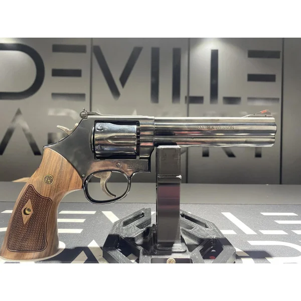 Revolver Smith & Wesson 586 6" 357Mag