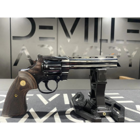 Revolver Colt Python 6? Blued 357Mag  Chez DEVILLE ARMORY. Votre armurerie en ligne.