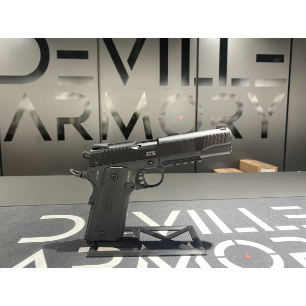 Pistolet Hammerli 1911 Forge 5" 22 Lr  Chez DEVILLE ARMORY. Votre armurerie en ligne.