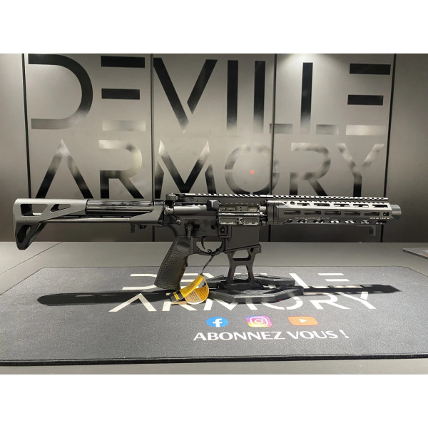 Carabine AR15 DANIEL DEFENSE PDW 10.3'' 300BLK  Chez DEVILLE ARMORY. Votre armurerie en ligne.