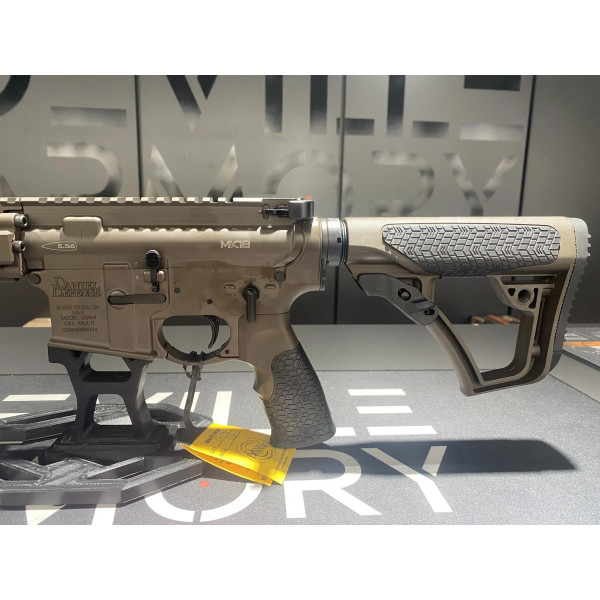 Carabine AR15 DANIEL DEFENSE MK18 10.3'' Brown  Chez DEVILLE ARMORY. Votre armurerie en ligne.