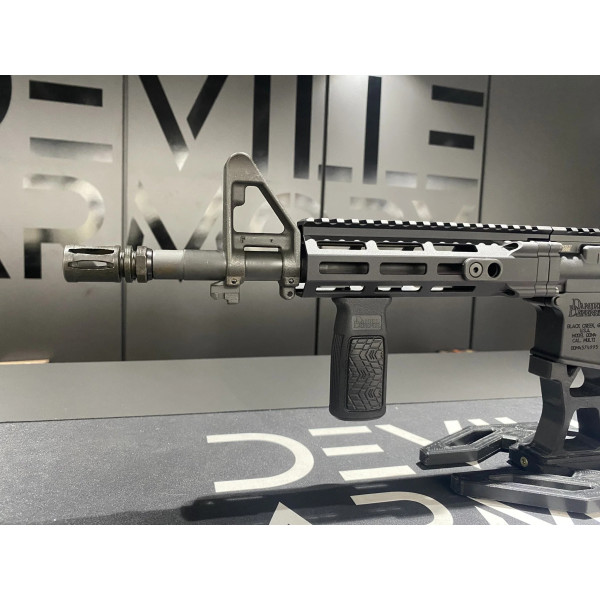 Daniel Defense V7 GOV 11.5 '' - Carabine semi-automatique 5.56mm  Chez DEVILLE ARMORY. Votre armurerie en ligne.