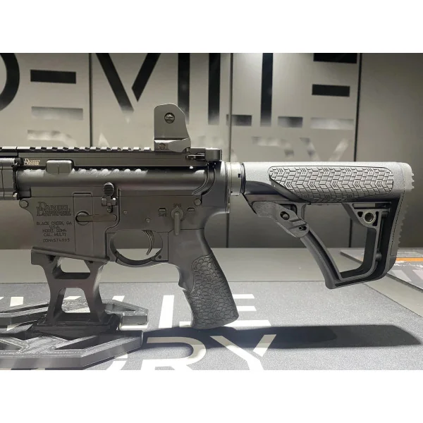 Carabine AR15 Daniel Defense V7 GOV 11.5 '' 223rem