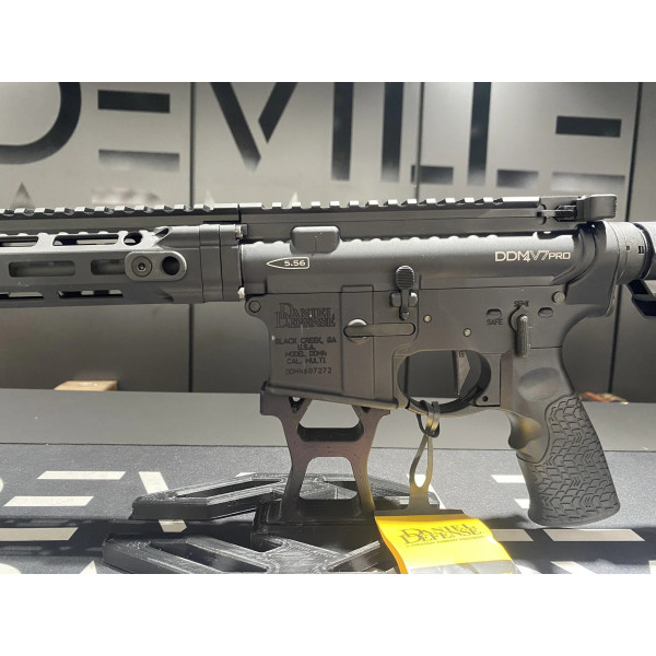 Carabine AR15 DANIEL DEFENSE DDM4 V7 PRO 18'' Noir  Chez DEVILLE ARMORY. Votre armurerie en ligne.