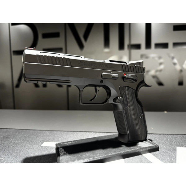 Pistolet KMR W-02 UMBRA 4.5 9x19 OFFRE FIN DE SERIE  Chez DEVILLE ARMORY. Votre armurerie en ligne.