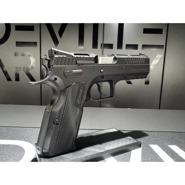 Pistolet KMR W-02 UMBRA 4.5 9x19 OFFRE FIN DE SERIE  Chez DEVILLE ARMORY. Votre armurerie en ligne.