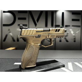 PISTOLET STR9 COMBAT SX BRONZE fileté 9X19 optic ready  Chez DEVILLE ARMORY. Votre armurerie en ligne.