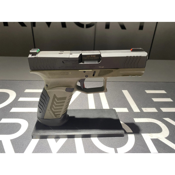 Pistolet DERYA DY9  NOIR/VERT OR 9x19  Chez DEVILLE ARMORY. Votre armurerie en ligne.