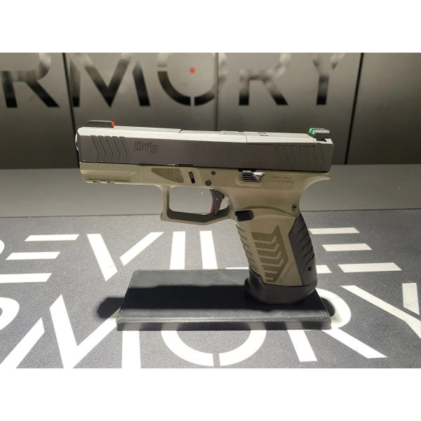 Pistolet DERYA DY9  NOIR/VERT OR 9x19  Chez DEVILLE ARMORY. Votre armurerie en ligne.