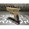 Pistolet DERYA DY9 FDE OR 9x19  Chez DEVILLE ARMORY. Votre armurerie en ligne.