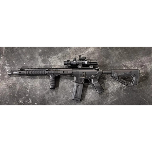 Garde main HERA ARMS AR15/M4 M-LOK 12'' - CUIR  Chez DEVILLE ARMORY. Votre armurerie en ligne.