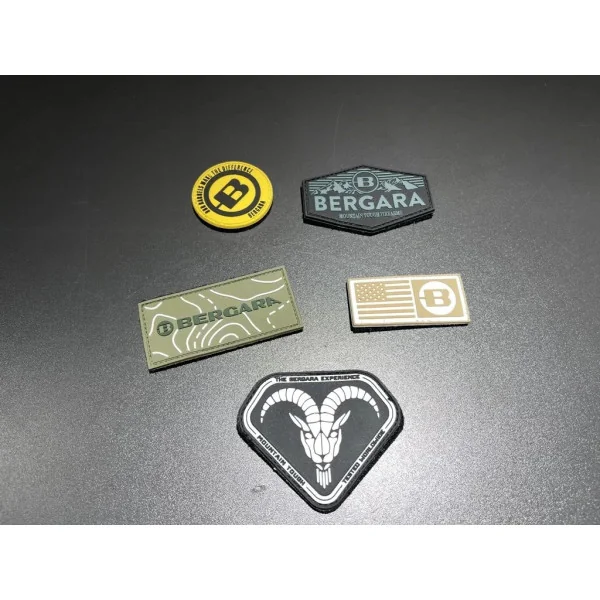 LOT DE 5 PATCHS BERGARA