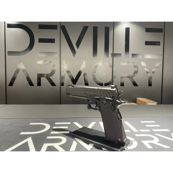 Pistolet Apollo 11 Noir 9x19  Chez DEVILLE ARMORY. Votre armurerie en ligne.