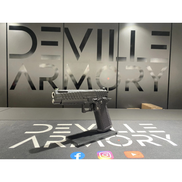 Pistolet Apollo 11 Noir 9x19  Chez DEVILLE ARMORY. Votre armurerie en ligne.