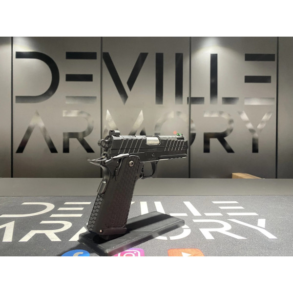 Pistolet Apollo 11 Compact Noir 9x19  Chez DEVILLE ARMORY. Votre armurerie en ligne.