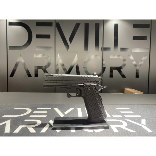 Pistolet Apollo 11 Compact Noir 9x19  Chez DEVILLE ARMORY. Votre armurerie en ligne.