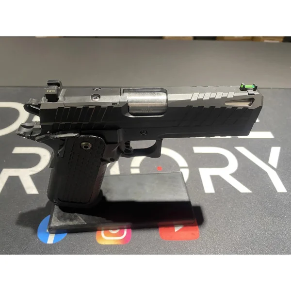 LFA Pistolet 2011 Apollo 11 Compact Noir 9x19