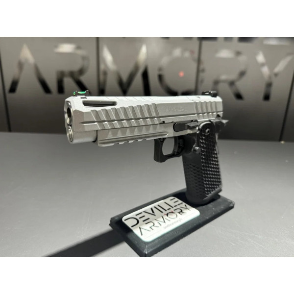 Pistolet Apollo 11 Grey 9x19  Chez DEVILLE ARMORY. Votre armurerie en ligne.