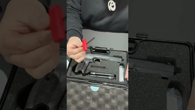 Voir la vidéo : Unboxing Hammerli X esse SF Carbon 22Lr