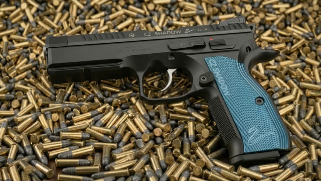 Voir la vidéo : CZ SHADOW 22LR : LE MEILLEUR PISTOLET 22LR ?