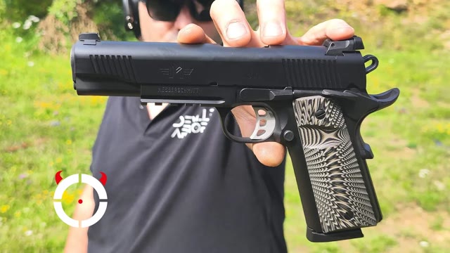 Voir la vidéo : Meilleur rapport qualité prix pour un Pistolet 1911 ? Messerschmitt